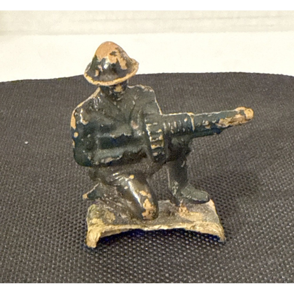 Vintage Barclay Manoil-Soldier (Doughboy) Machine Gunner‎ Metal Toy Soldier-USA